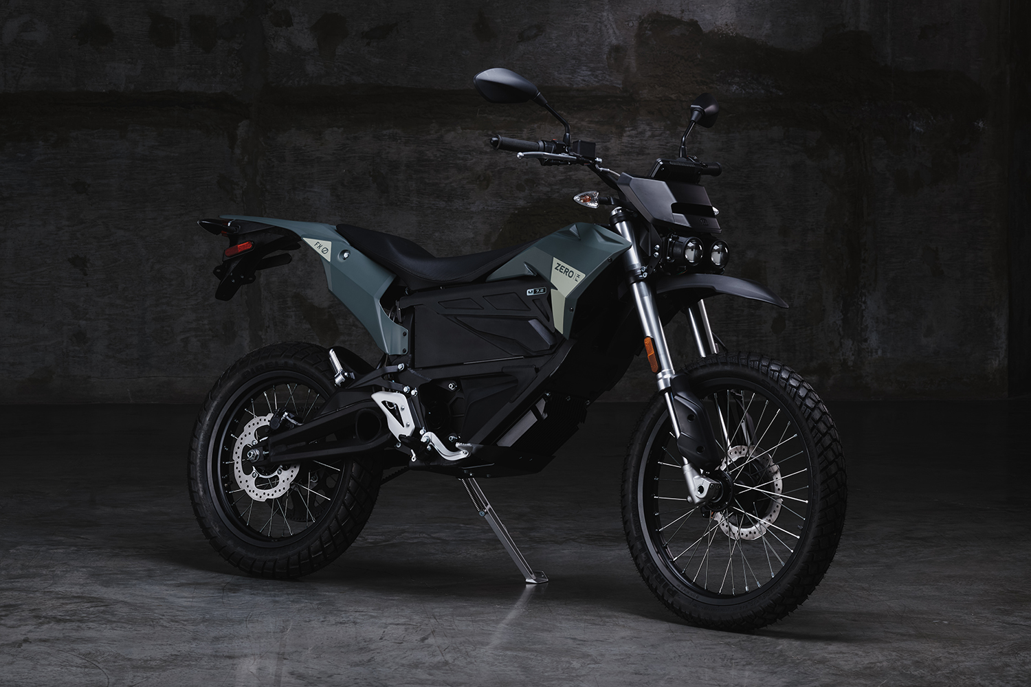 Newsflash Zero Motorcycles Line Up At Brussels Auto Show