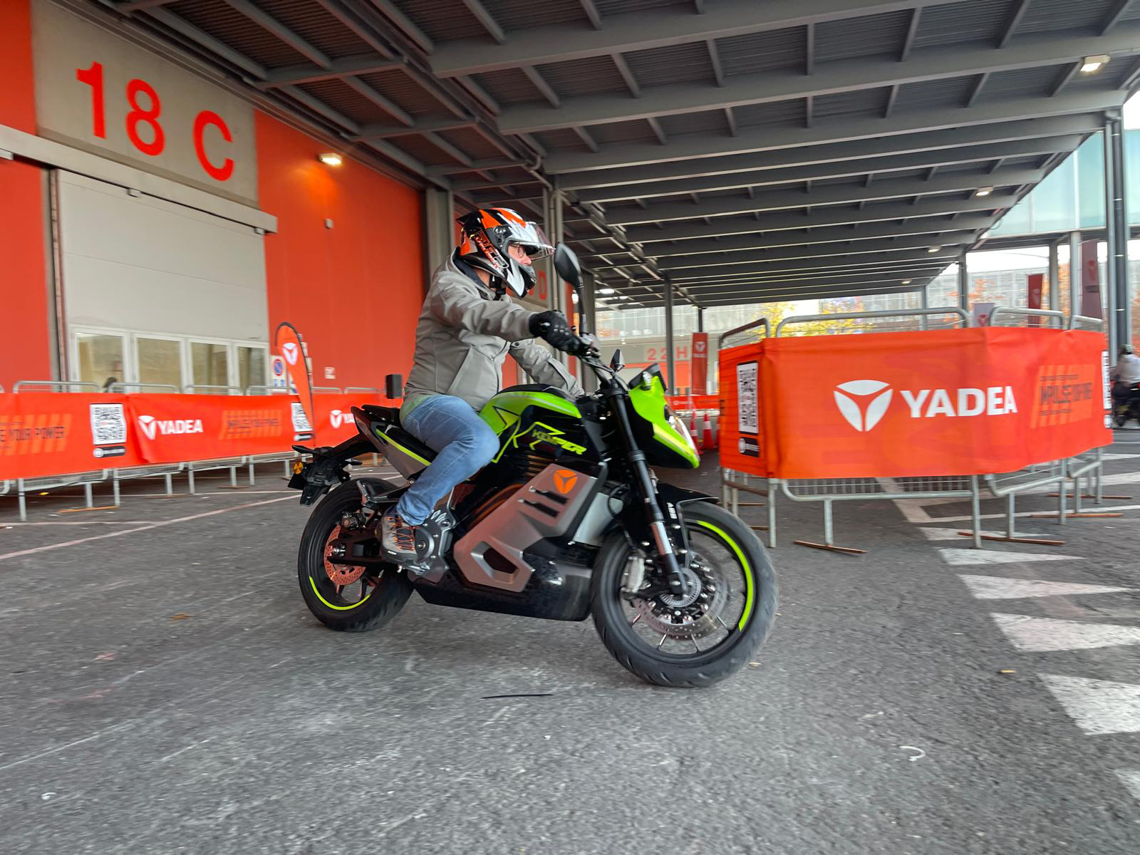 First Ride With Yadeas Electric Naked Bike Kemper Thepack News