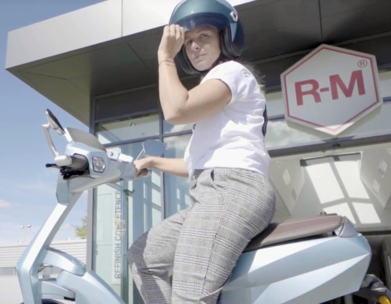 Electric Motorcycles News - Ujet new paint R-M