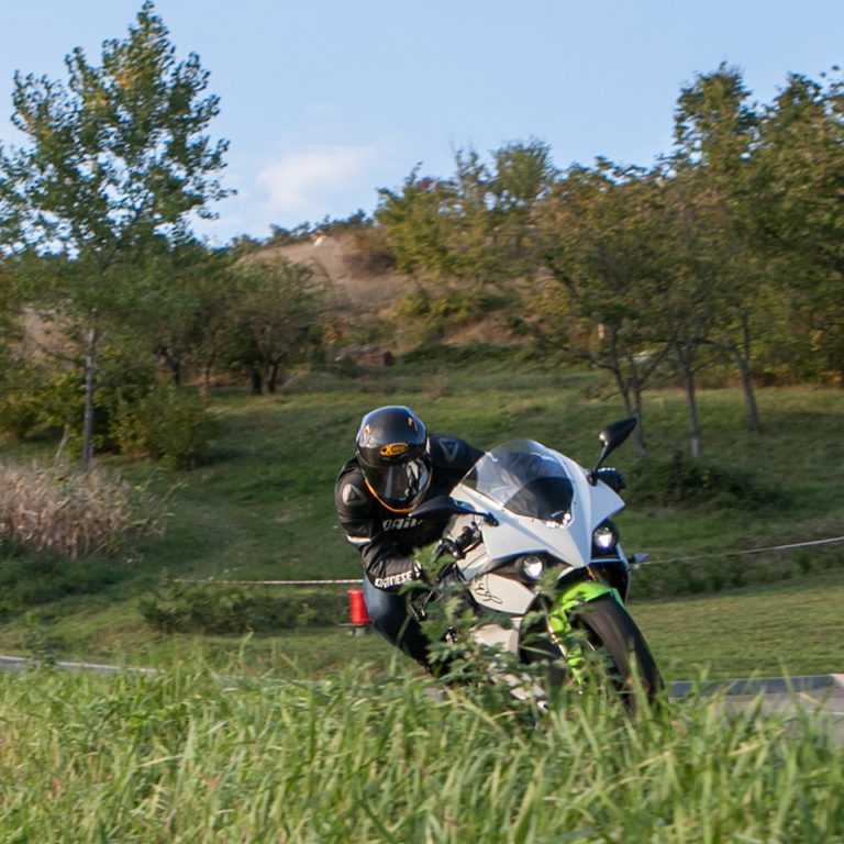 Open eSBK races - Electric Motorcycles News
