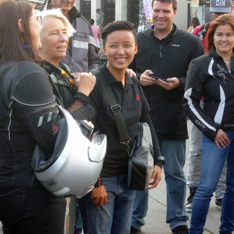 Electric Night Ride - Trui Hanoulle - Electric Motorcycles News