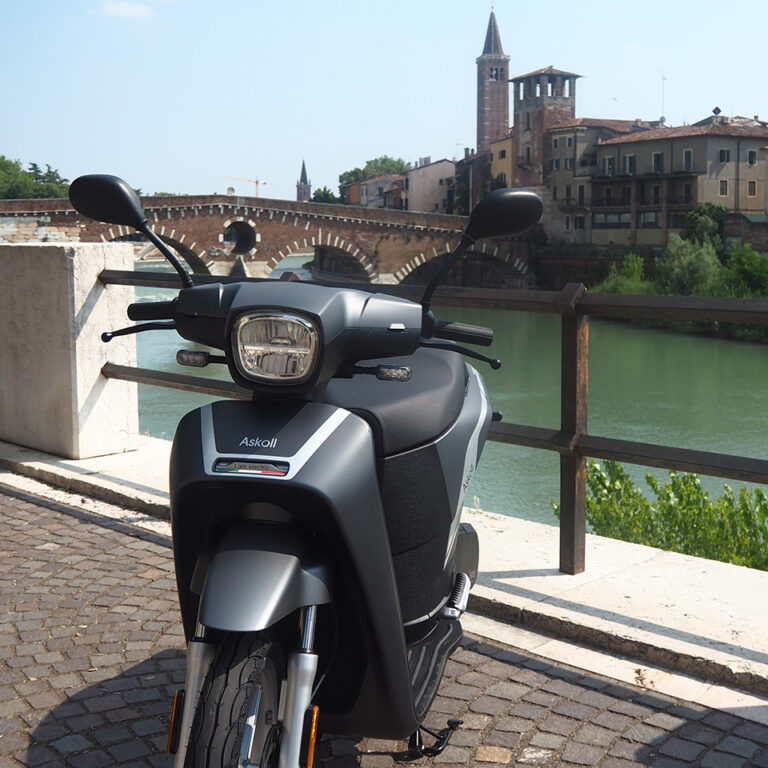 Askoll Italy Tour 2020 - THE PACK - Electric Motorcycles News
