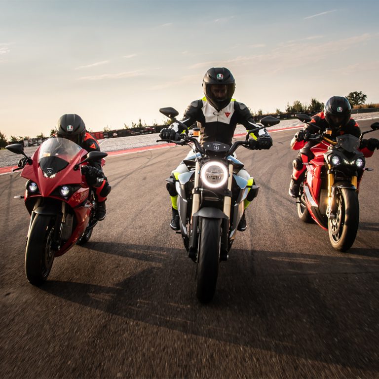 Energica 2021 - THE PACK - Electric Motorcycles News