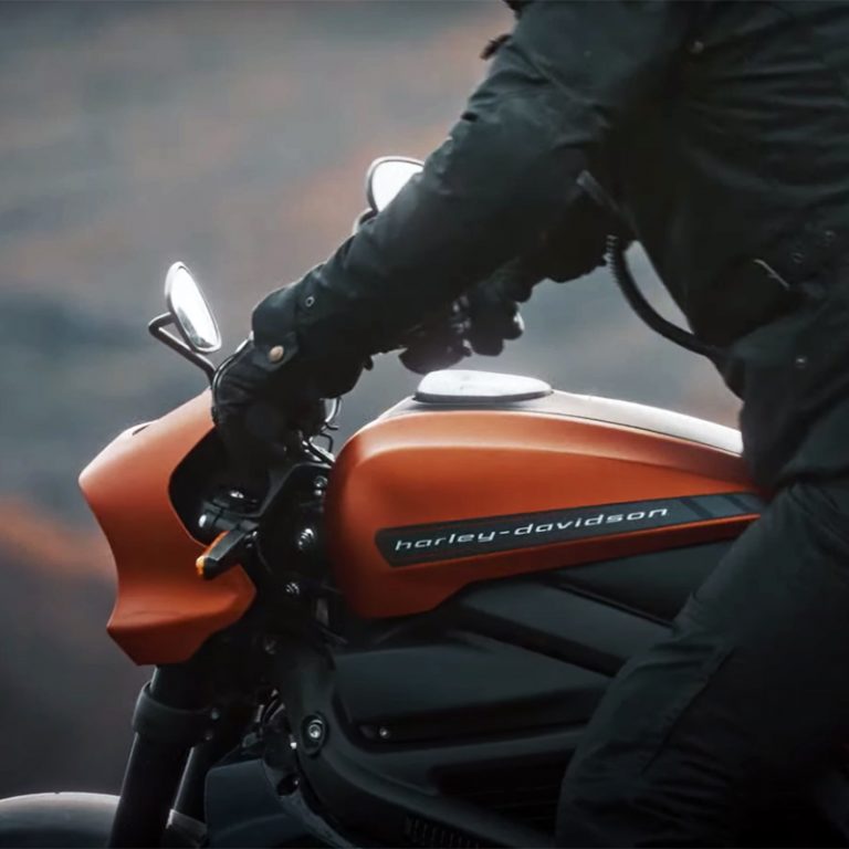 Turner Twins - Scotland - THE PACK - Electric Motorcycles News