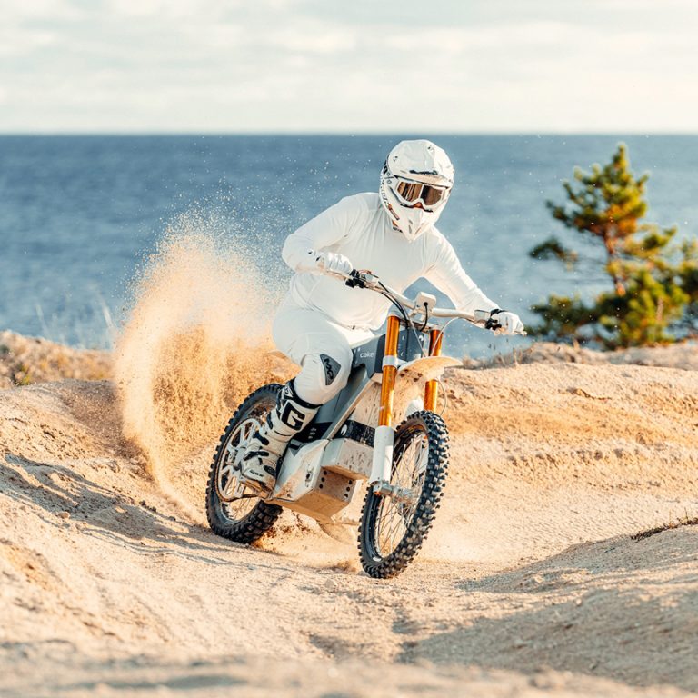 CAKE World’s - THE PACK - Electric Motorcycles News