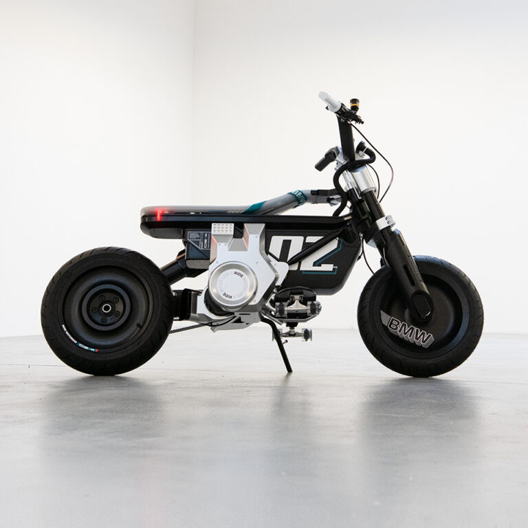 BMW Motorrad Concept CE 02 - THE PACK - Electric Motorcycle News
