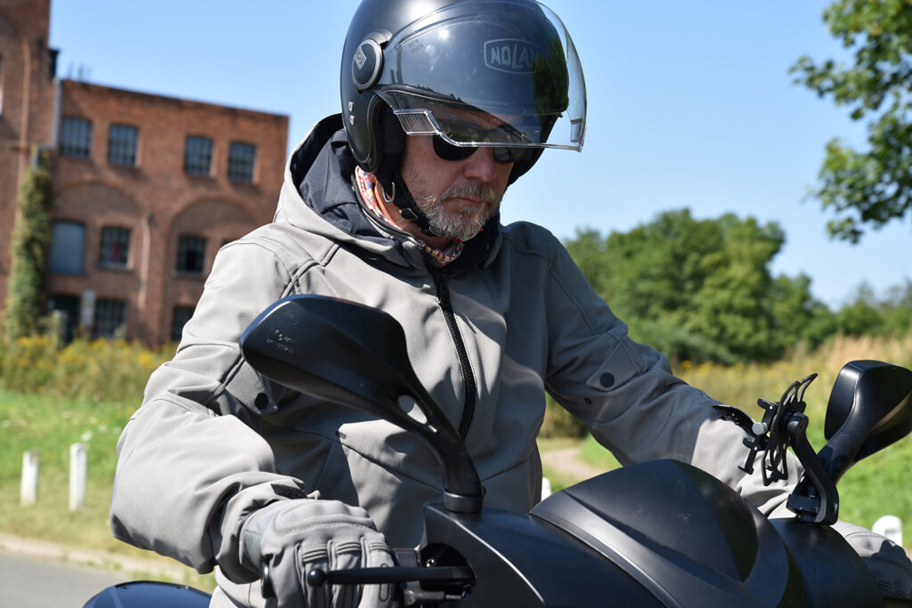 Motorguy - fleet management motrcycle clothing - THE PACK - Electric motorcycle news