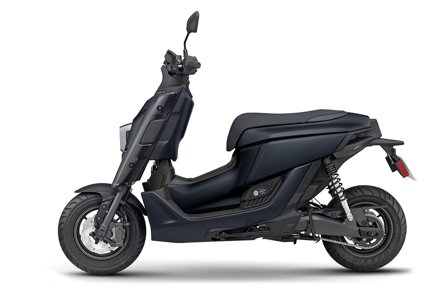 Yamaha Motor launches EMF Electric Scooter in Taiwan with battery