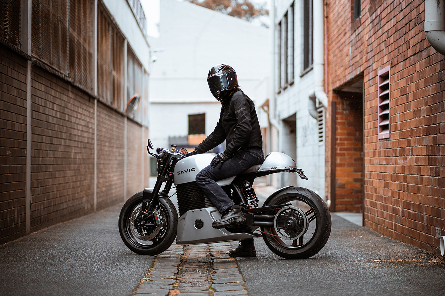 savic electric motorcycle