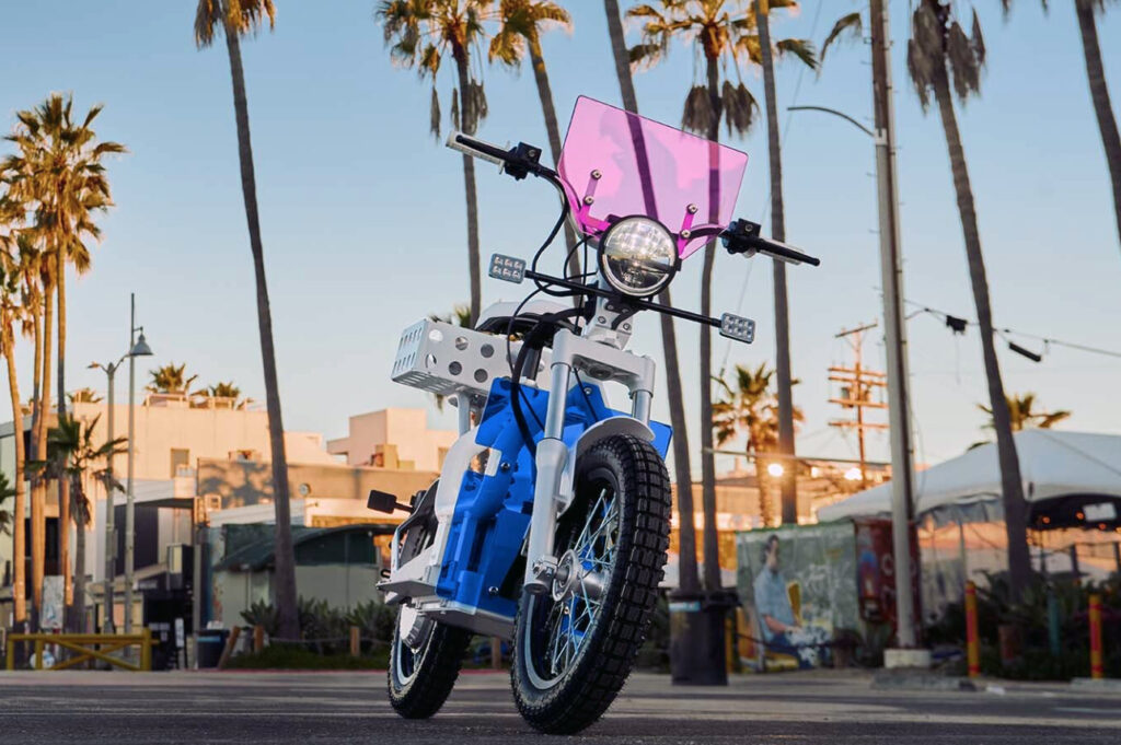 CAKE Prism - THE PACK - Electric Motorcycle News