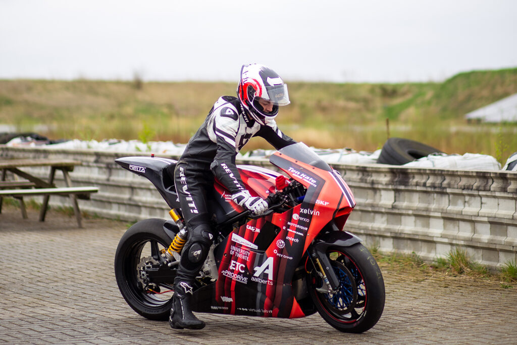 Electric Superbike Twente - THE PACK - Electric Motorcycle News