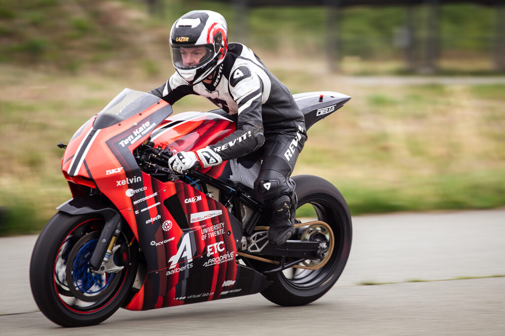 Electric Superbike Twente - THE PACK - Electric Motorcycle News