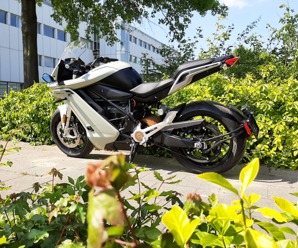 Zero SR/S model 2022 - THE PACK - Motorguy - Zero Motorcycles - Electric Motorcycle News