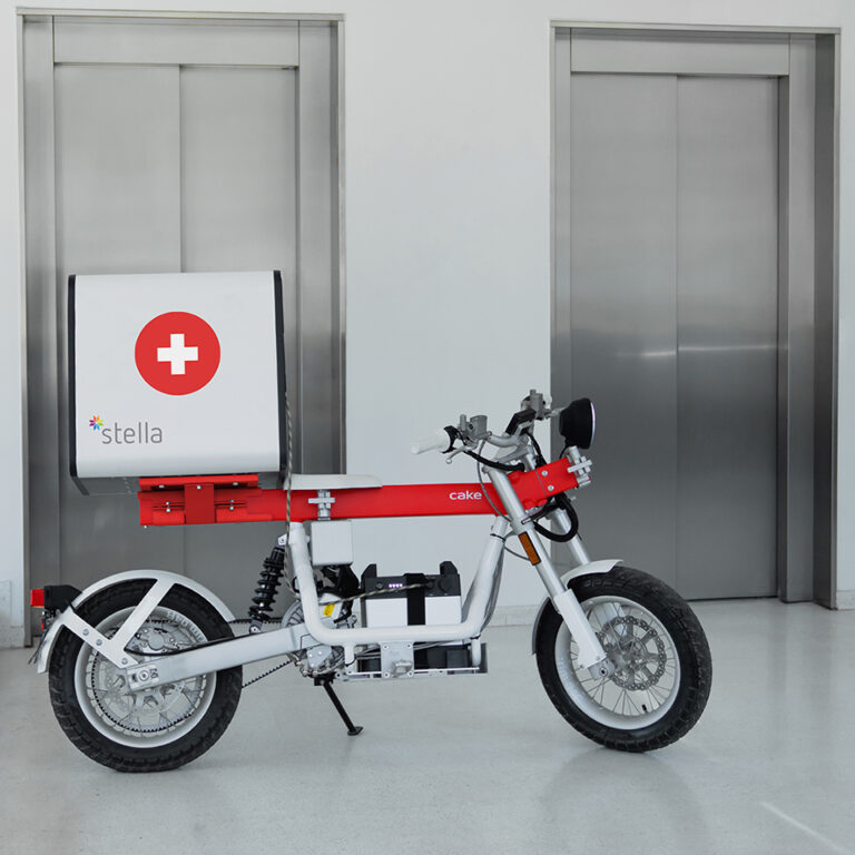 Cake - Ghana - THE PACK - Electric Motorcycle News