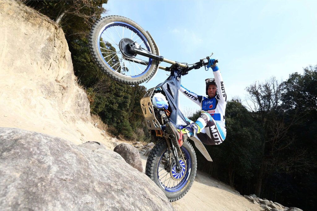 Yamaha TY-E 2.0 entering Round 5 of FIM Trial World Championship in France