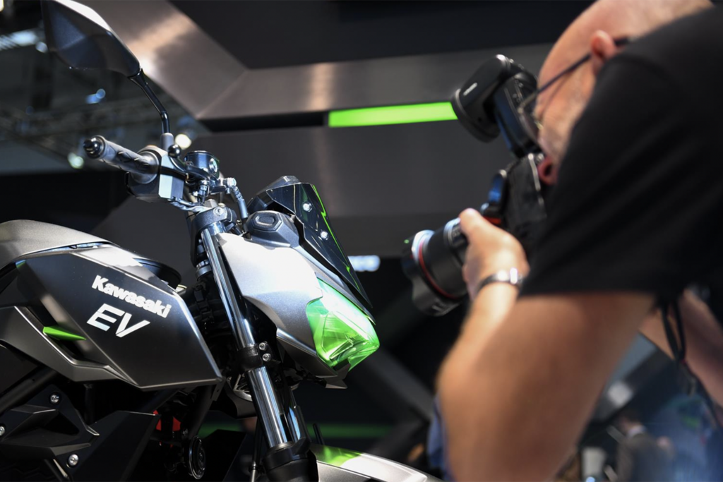 Kawasaki EV production prototype electric motorbike - THE PACK - Electric Motorcycle News