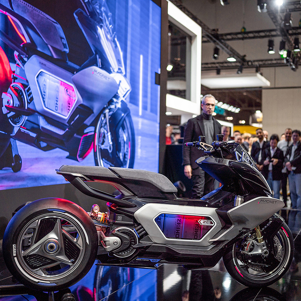 ZEEHO - EICMA 2022 - THE PACK - Electric Motorcycle News