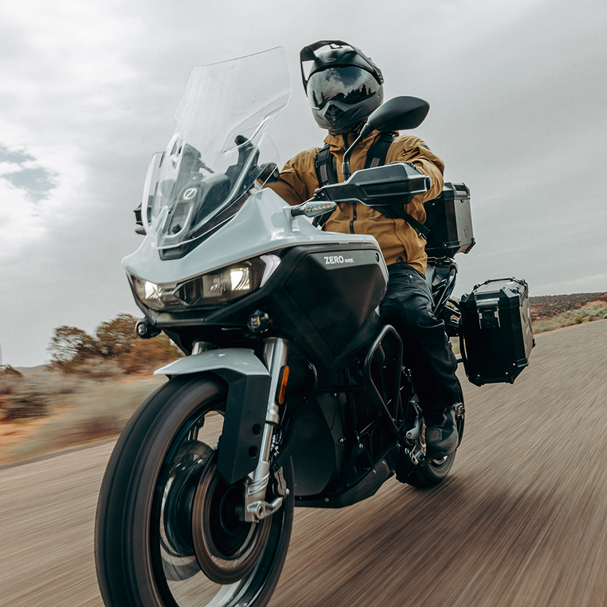 Zero Motorcycles DSR/X - EICMA 2022 - THE PACK - Electric Motorcycle News