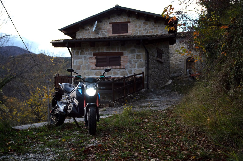 Scarponi Motorcycles - EICMA 2022 - THE PACK - Electric Motorcycles