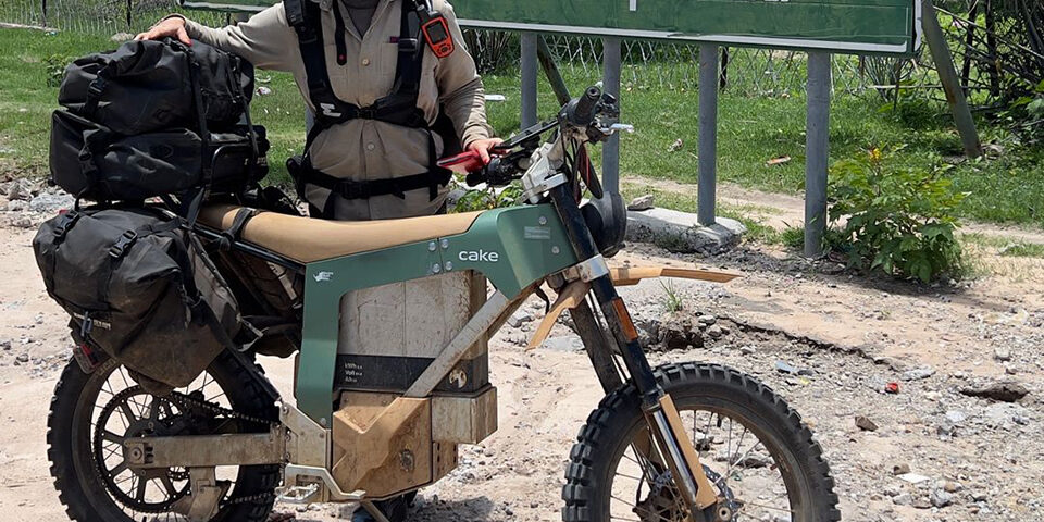 Sinje Gottwald is crossing the African Continent on a Kalk AP - THE PACK - Electric Motorcycle News