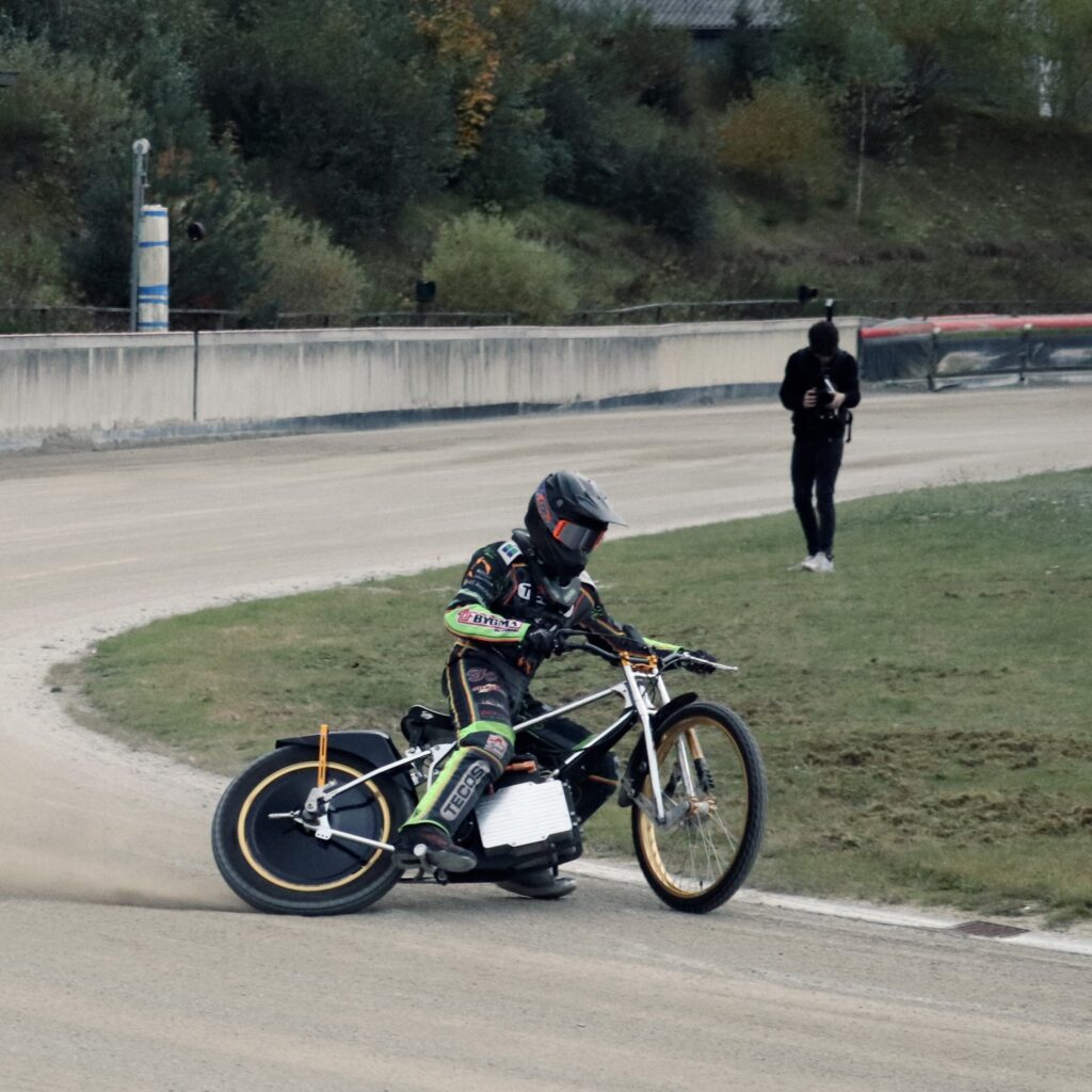 Electric Speedway - THE PACK - Electric Motorcycle News