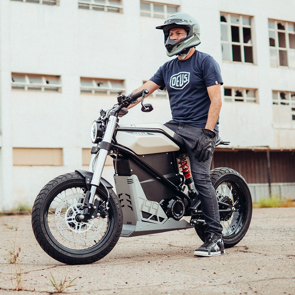 Game Changer: Retrorides Launches An Electric Scrambler Bike EXIF ...