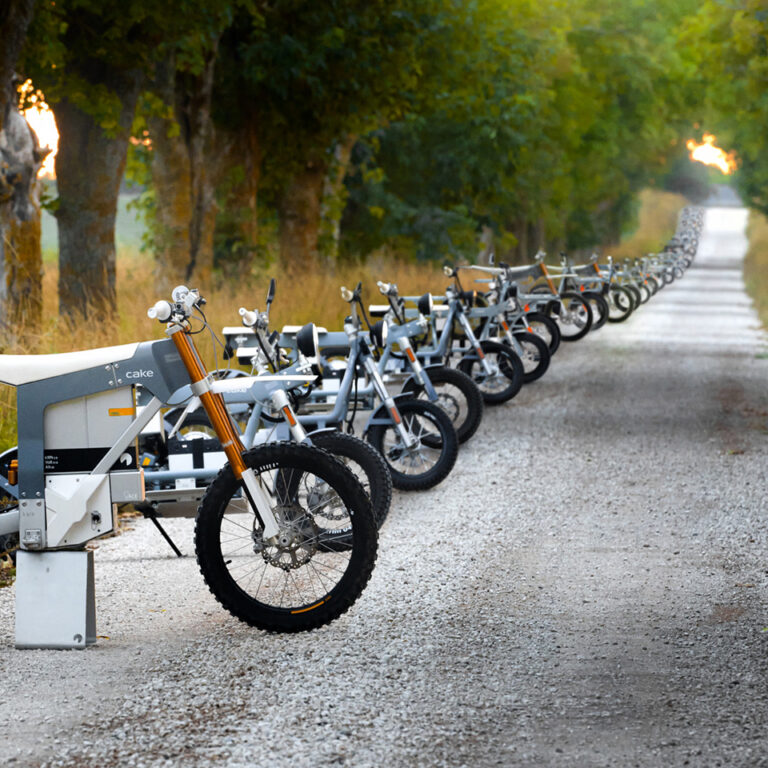 Cake world news - THE PACK - Electric Motorcycle News