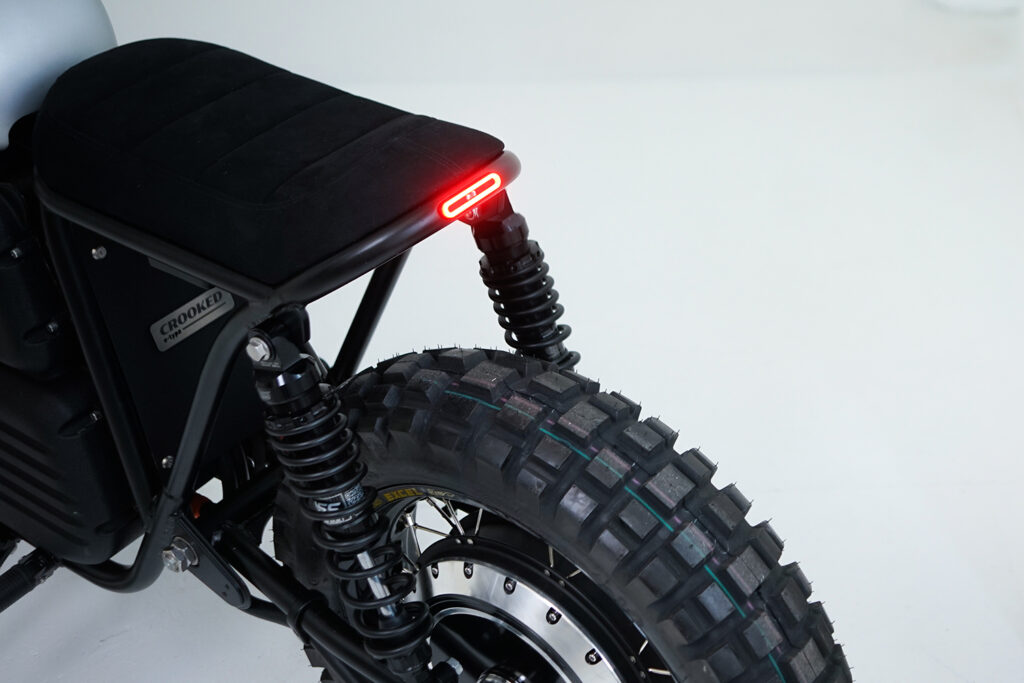 RGNT - Crooked E-Type - THE PACK - Electric Motorcycle News