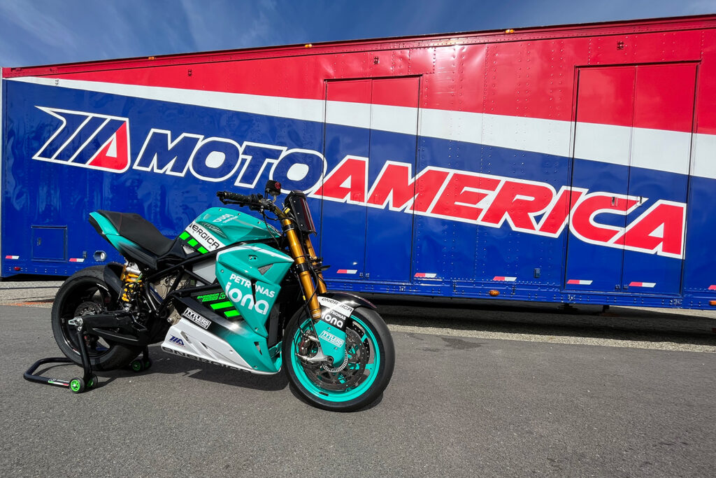 Energica - Petronas - THE PACK - Electric Motorcycle News