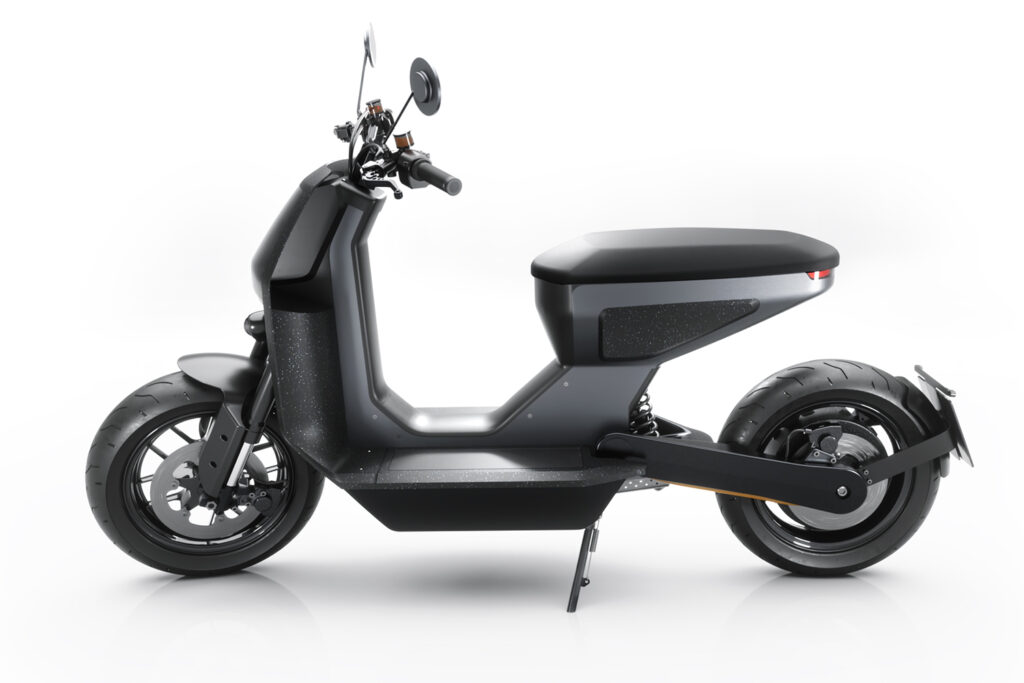 NAON Lucy - Berlin - THE PACK - Electric Motorcycle News