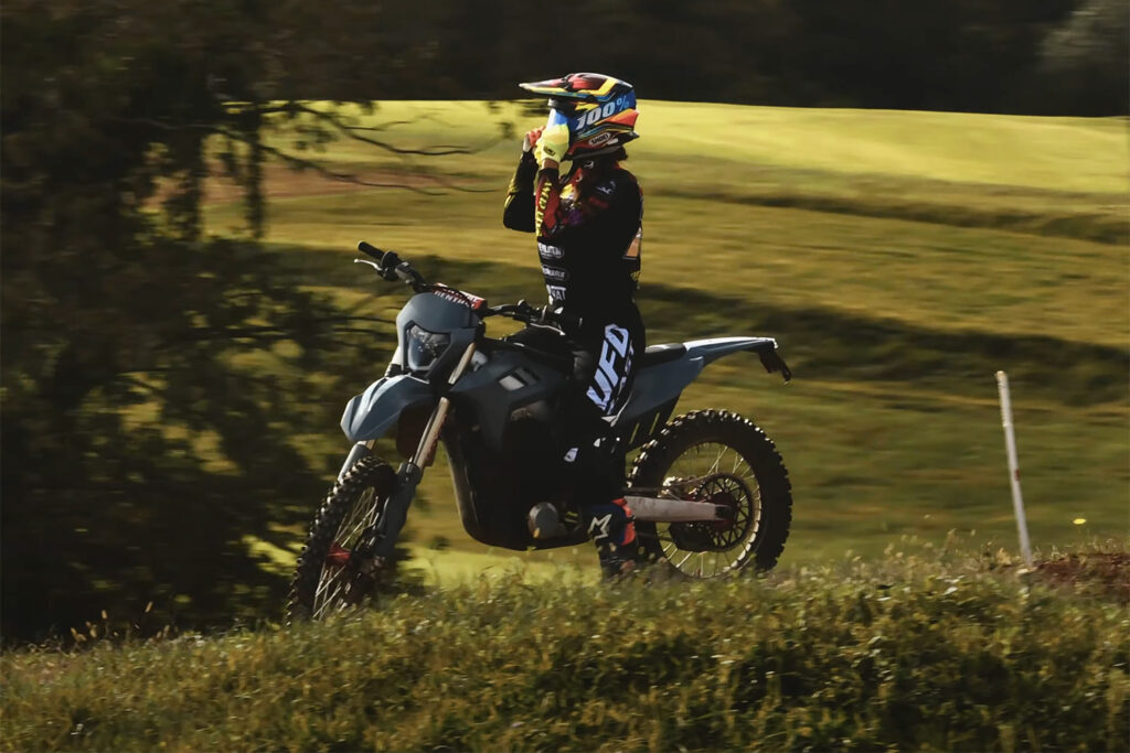 THE FLUX PRIMO 85HP ELECTRIC MOTOCROSS BIKE - Motocross Action Magazine