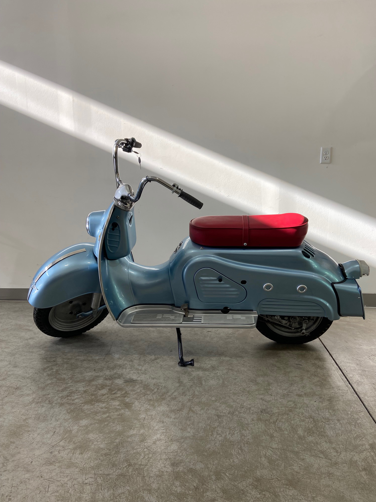 Moto Design Garage converted this 1958 Zundapp Bella 154 into an ...