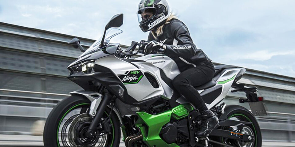 Kawasaki Ninja 7 HEV - THE PACK - Electric Motorcycle News