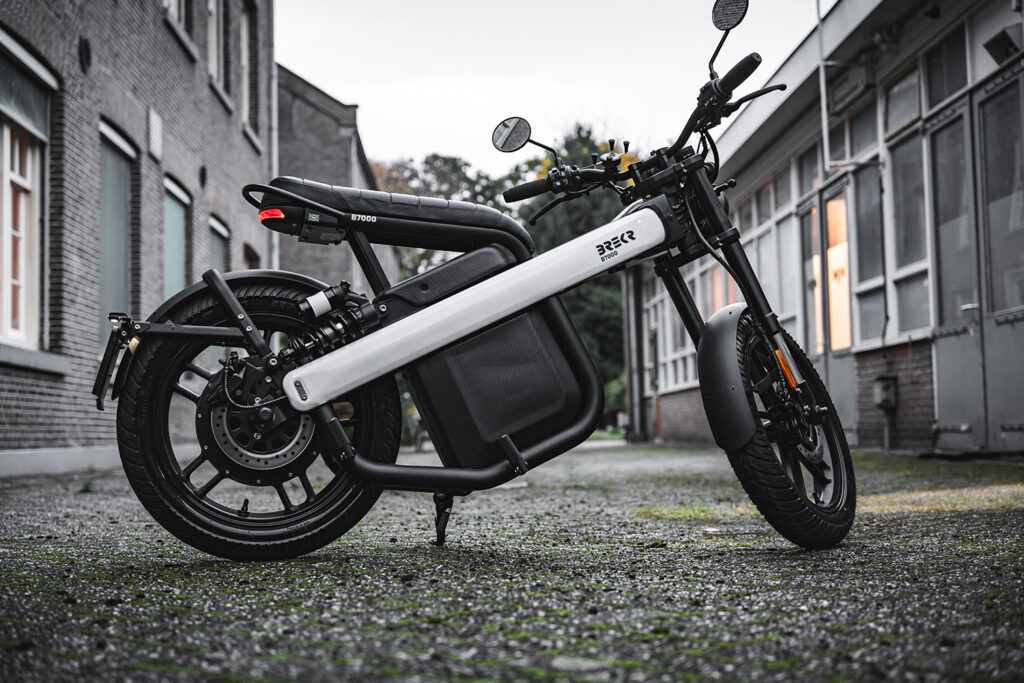 BREKR 7000 - EICMA 2023 - THE PACK - Electric Motorcycle News