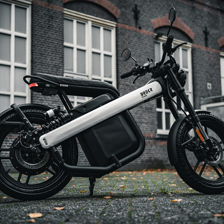 BREKR 7000 - EICMA 2023 - THE PACK - Electric Motorcycle News