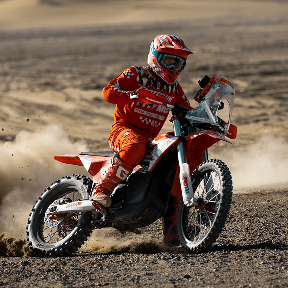 Arctic Leopard - Dakar Future Mission 1000 - THE PACK - Electric Motorcycle News