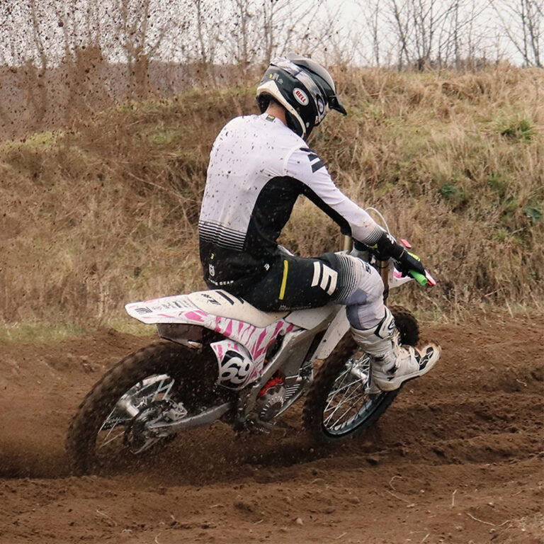 Michel Riis Eriksen - ILL Moto PDQ1 - THE PACK - Electric Motorcycle News