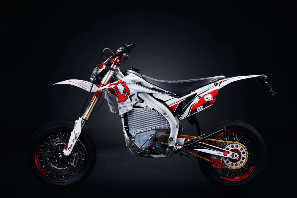 Olivier S222 Supermot & Moto Cross - THE PACK - Electric Motorcycle News