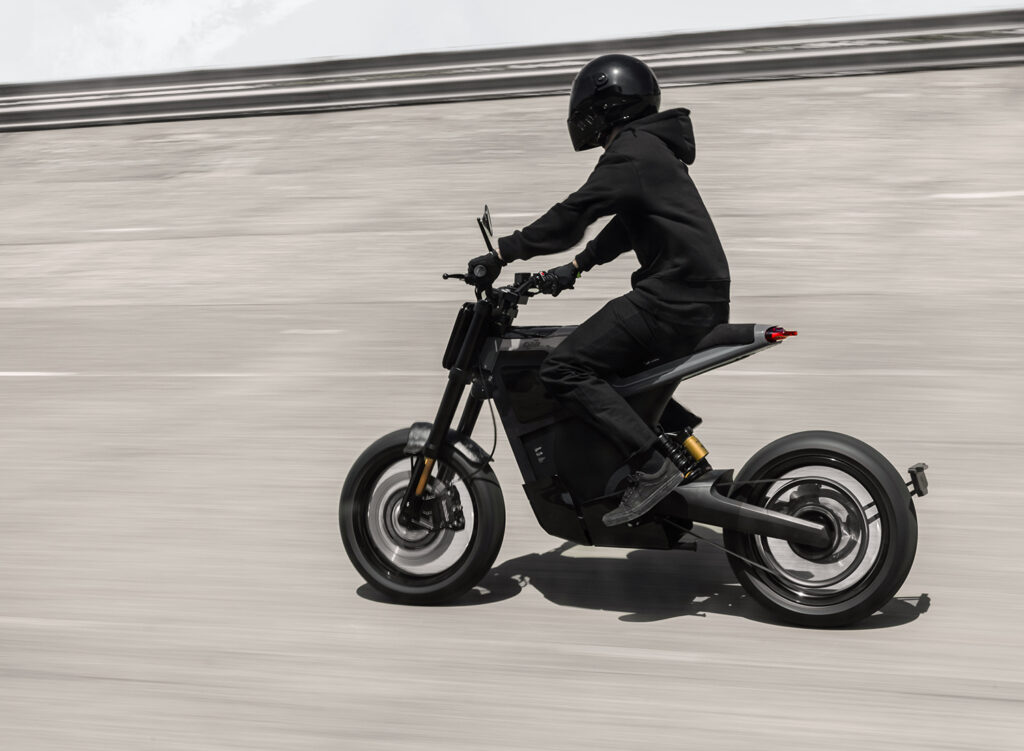 Dab Motors France - DAB 1α - THE PACK - Electric Motorcycle News - Peugeot Motocycles
