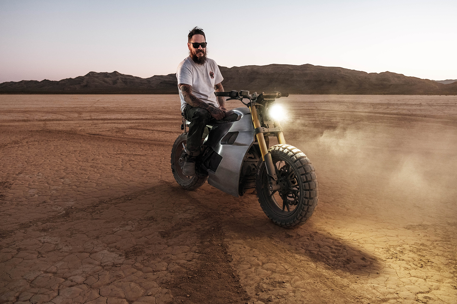 Sosa - Ryvid - Collab - Sosa Anthem - THE PACK - Electric Motorcycle News