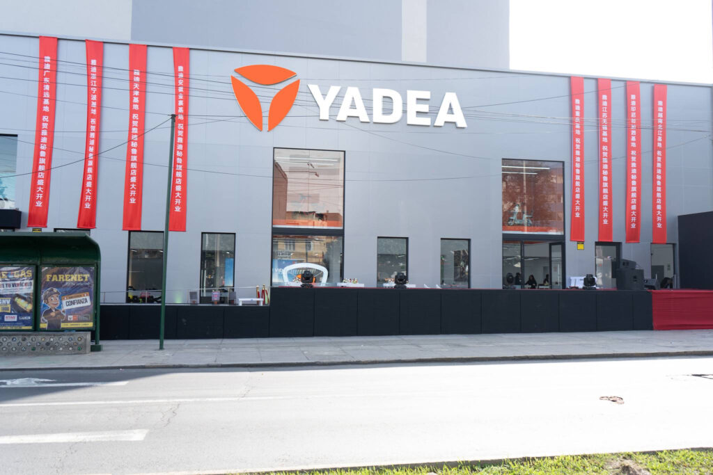 Yadea flagship store Lima, Peru. THE PACK - Electric Motorcycle News