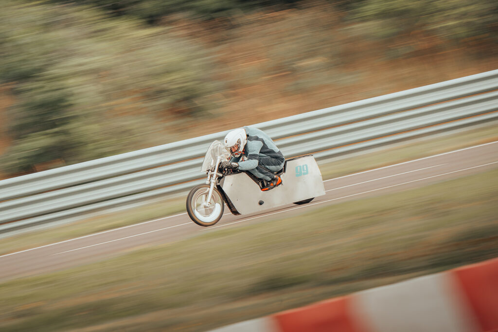 Torsten Robbens World record - THE PACK - Electric Motorcycles