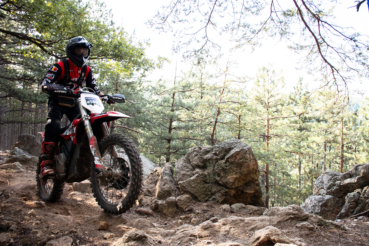 Emoto Riders New hard enduro eMoto Class at Red Bull Romaniacs 2025 – thepack.news
