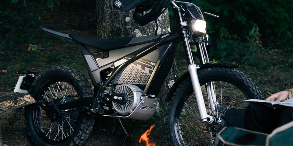 Electric Motion Escape SE - THE PACK - Electric Motorcycle News