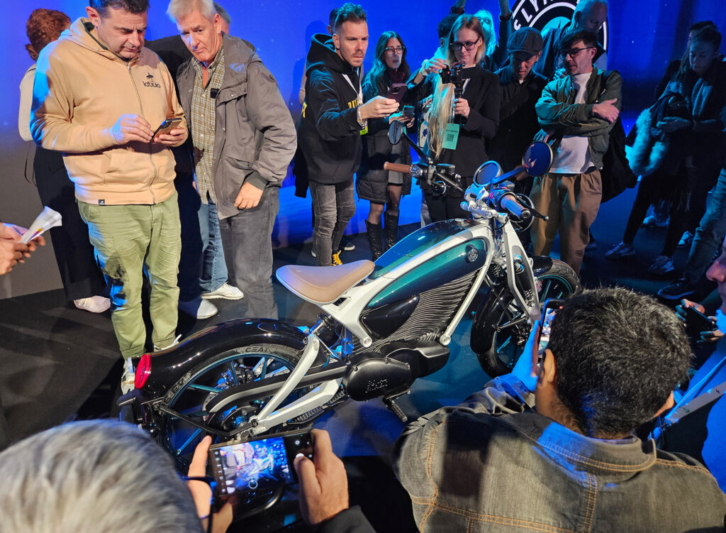 Royal Enfield - Flying Flea - THE PACK - EICMA 2024 - Electric Motorcycle News