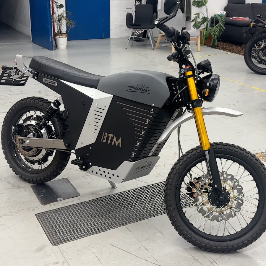 Black Tea Motorbikes - SteckerBiker - THE PACK - Electric Motorcycle News