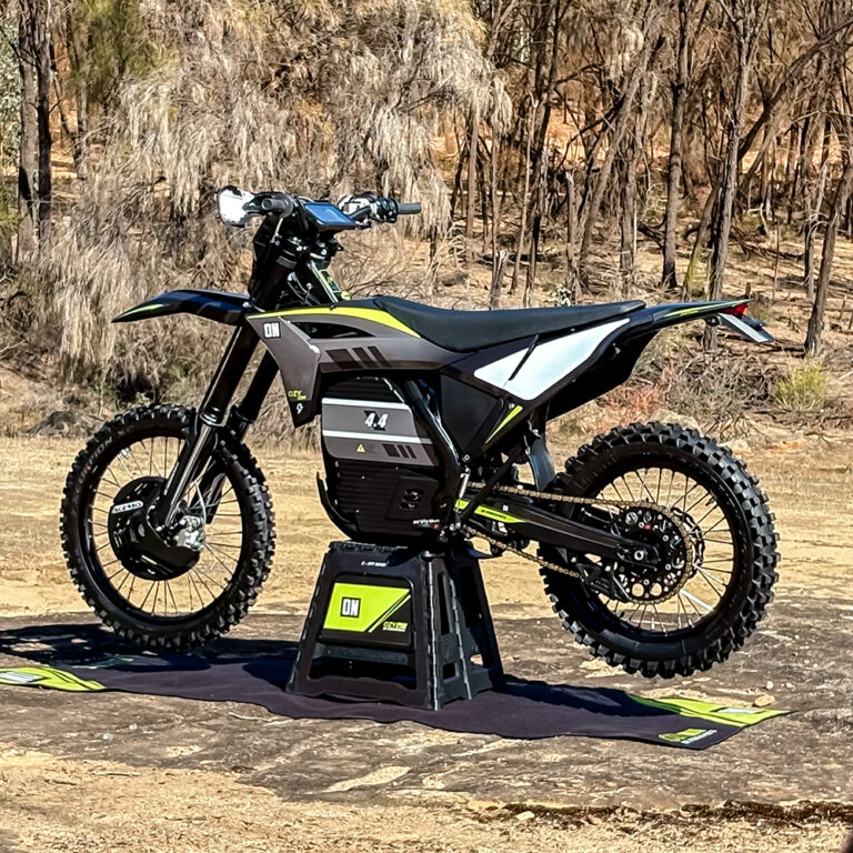 ON Powersports - OZY 30X - THE PACK - Electric Motorcycle News