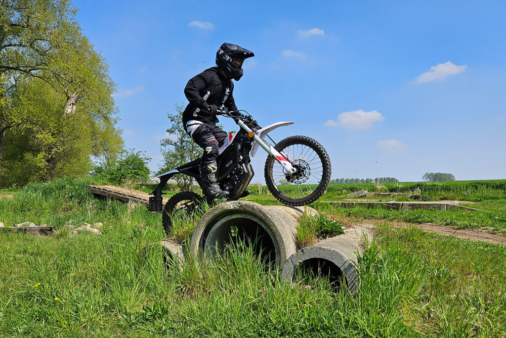 Zero XE - THE PACK - Electric Motorcycle News