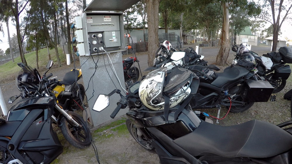 E-Rider on the road - Nigel Morris - THE PACK - Electric Motorcycle News