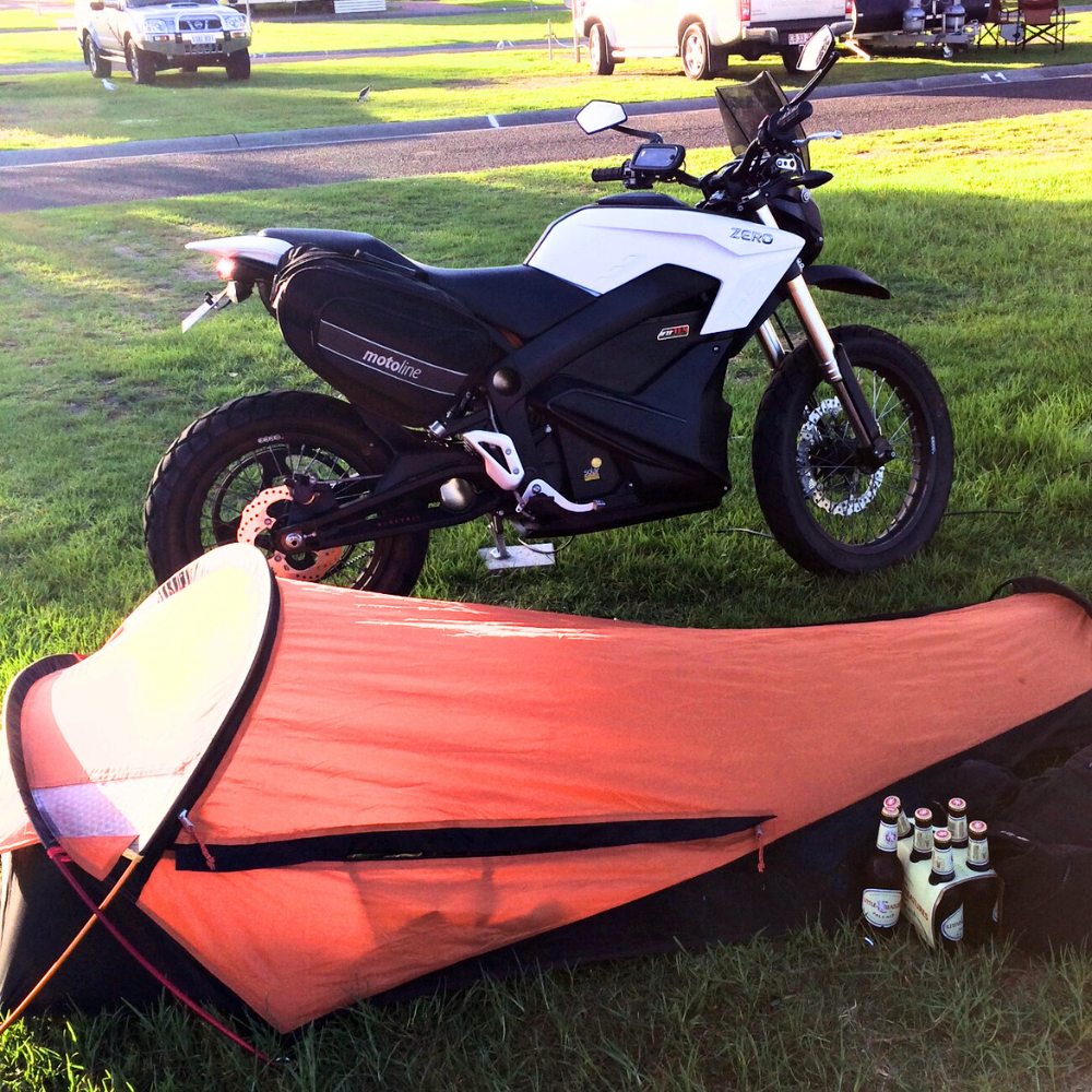 E-Rider on the road - Nigel Morris - THE PACK - Electric Motorcycle News